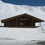 ホテル Garni Kristall