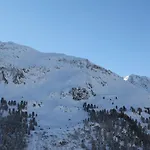ホテル Garni Kristall