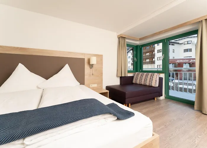 Hotel Garni Kristall 3*